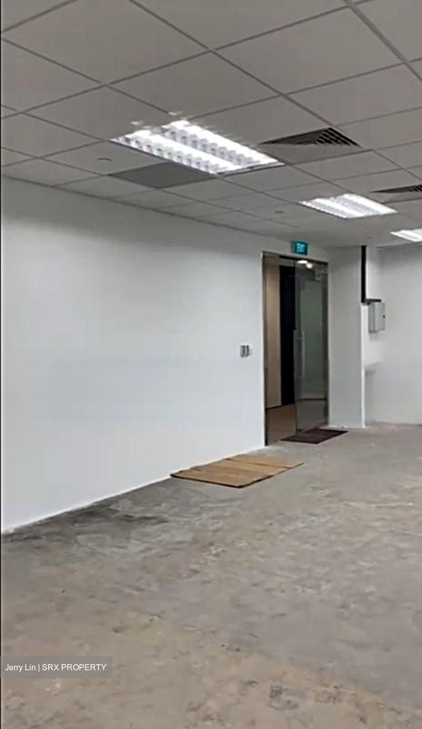 111 Somerset (D9), Office #480463971